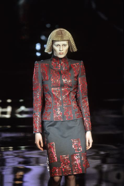 givenchy haute couture fw 1999|givenchy fall dresses.